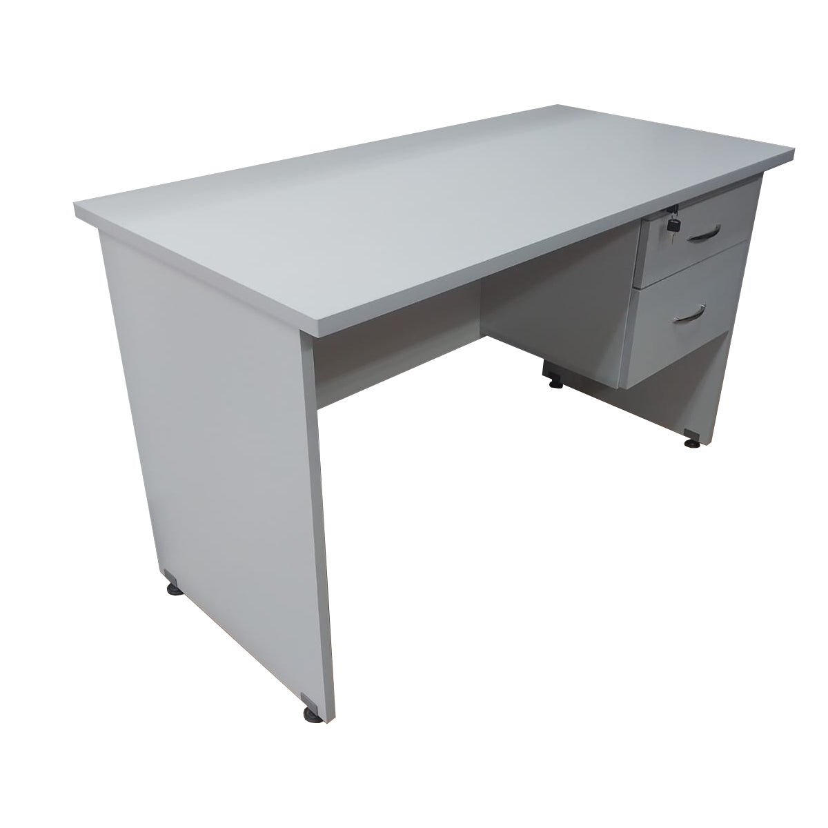 Escritorio Lodi gris de 150 cm para oficina